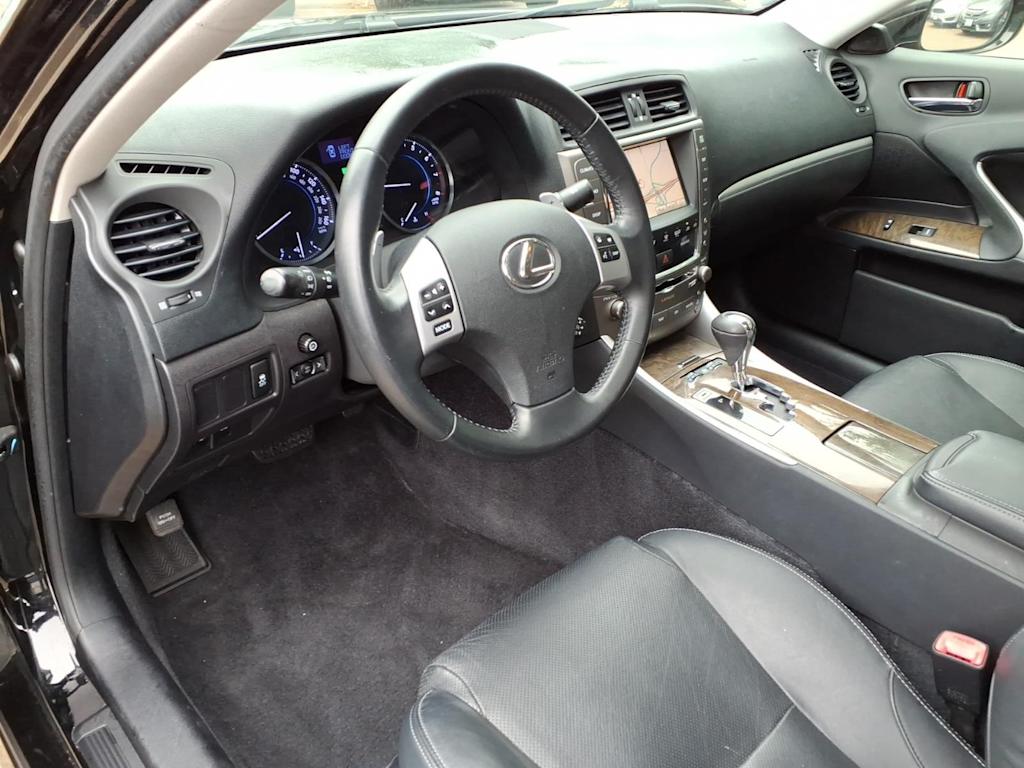 Thumbnail: 2012 Lexus IS - 7