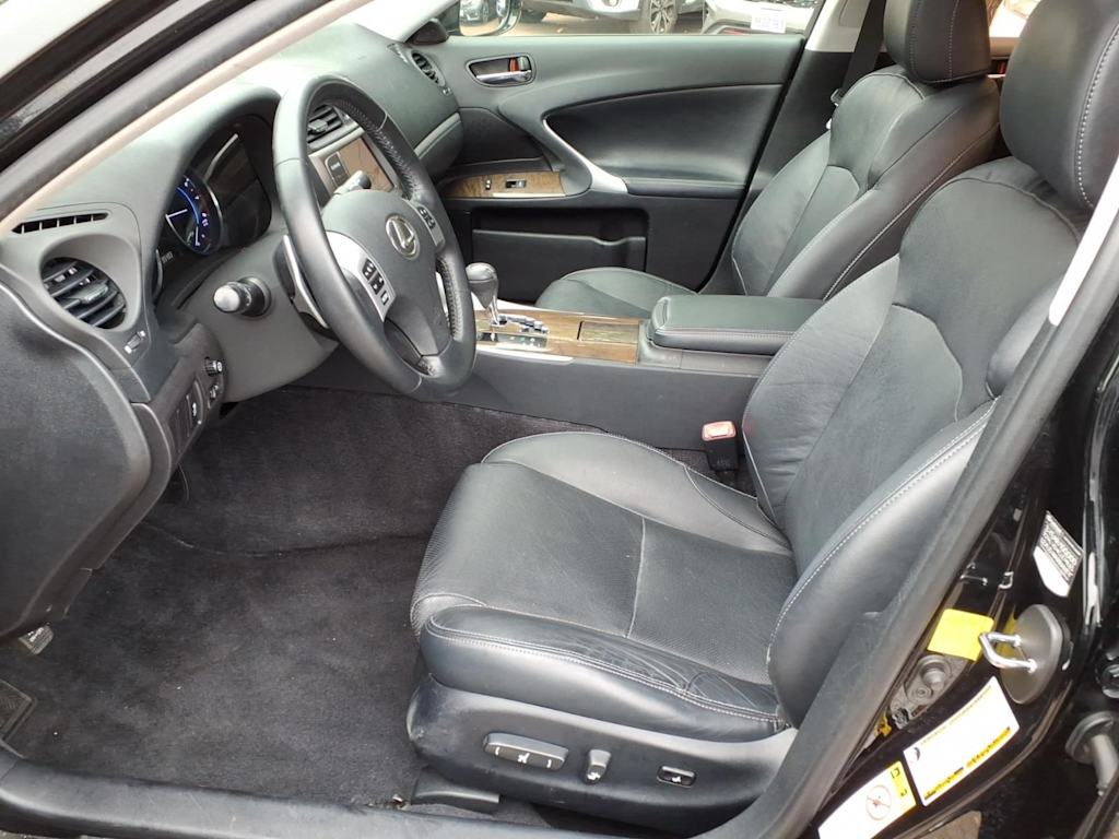 Thumbnail: 2012 Lexus IS - 8
