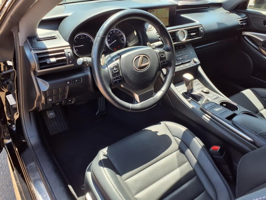 Thumbnail: 2015 Lexus RC - 2