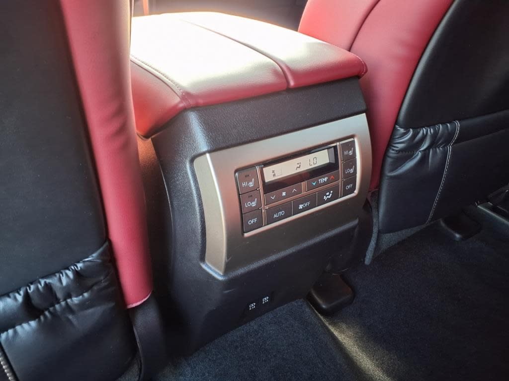 Thumbnail: 2021 Lexus GX - 15