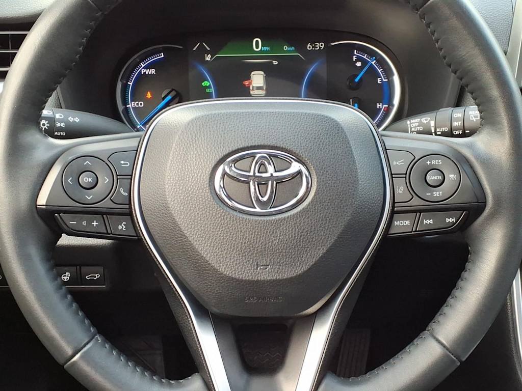 Thumbnail: 2022 Toyota RAV4 - 19
