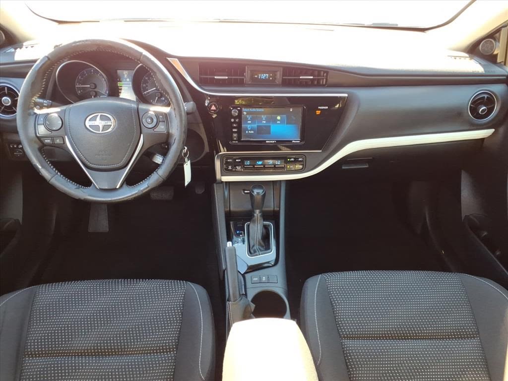 Thumbnail: 2016 Scion iM - 2