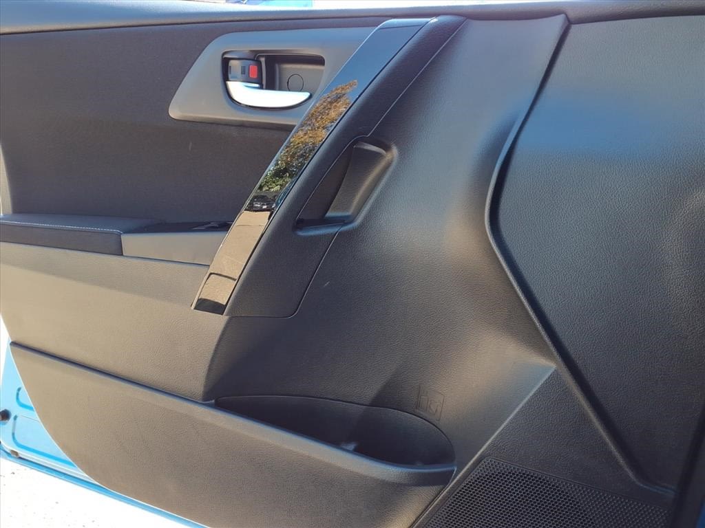 Thumbnail: 2016 Scion iM - 21