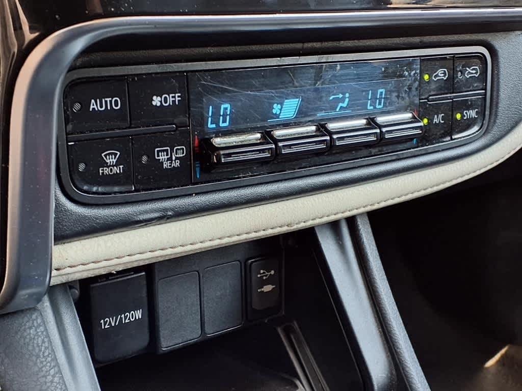 Thumbnail: 2018 Toyota Corolla iM - 21