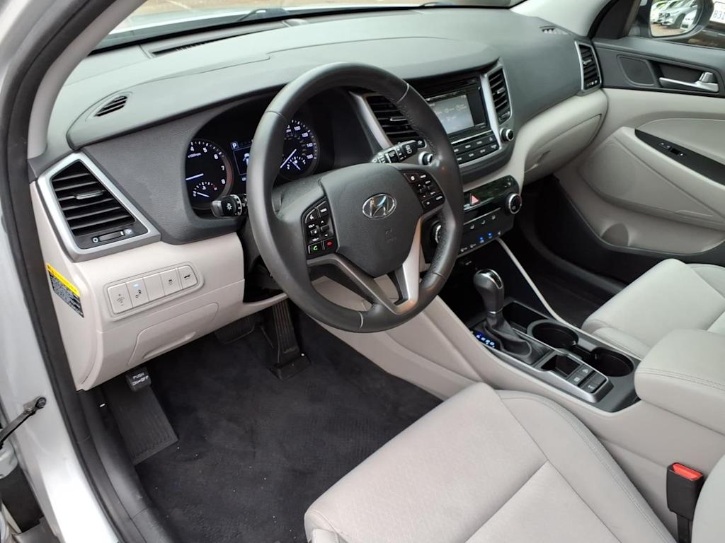 Thumbnail: 2017 Hyundai Tucson - 7