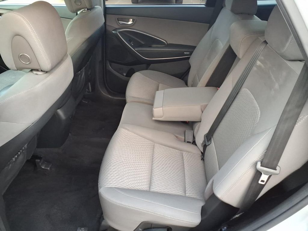 Thumbnail: 2018 Hyundai Santa Fe - 9