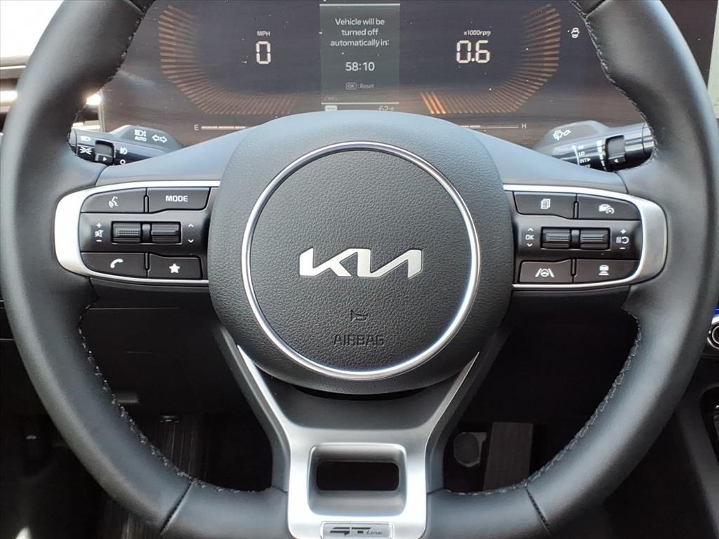 Thumbnail: 2025 Kia K5 - 19