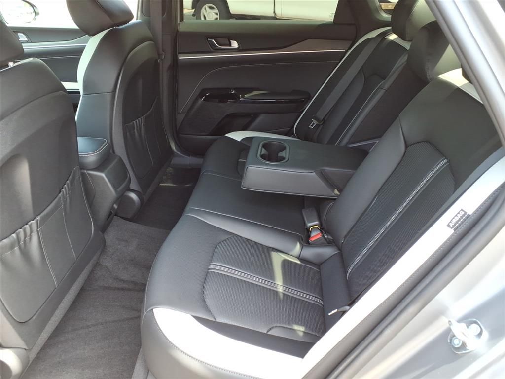 Thumbnail: 2025 Kia K5 - 8