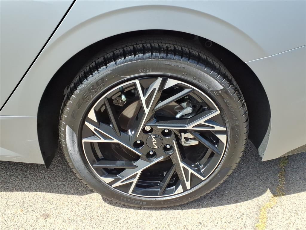 Thumbnail: 2025 Kia K5 - 6