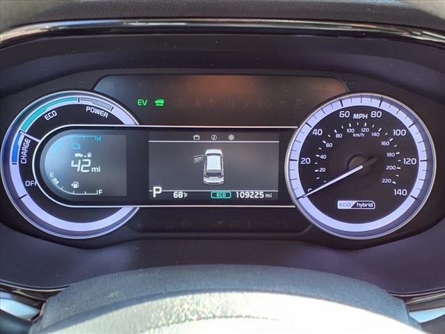 2022 Kia Niro LX 12