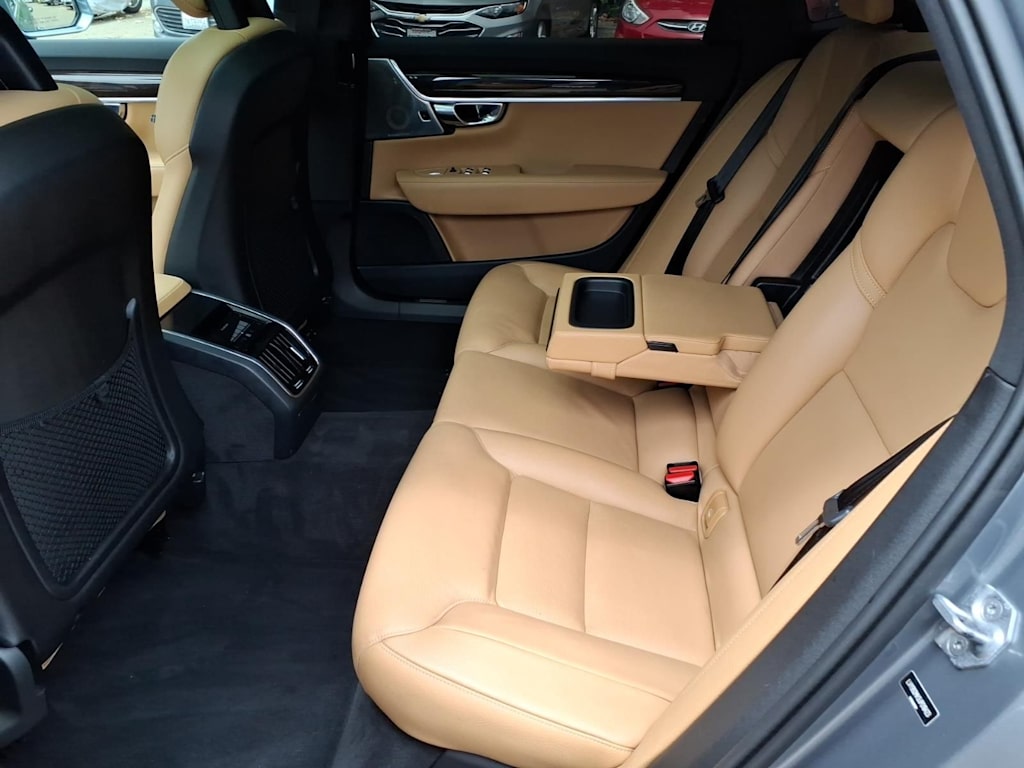 Thumbnail: 2018 Volvo S90 - 9