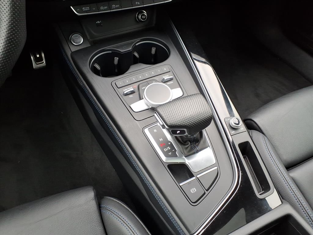 Thumbnail: 2019 Audi A5 - 10