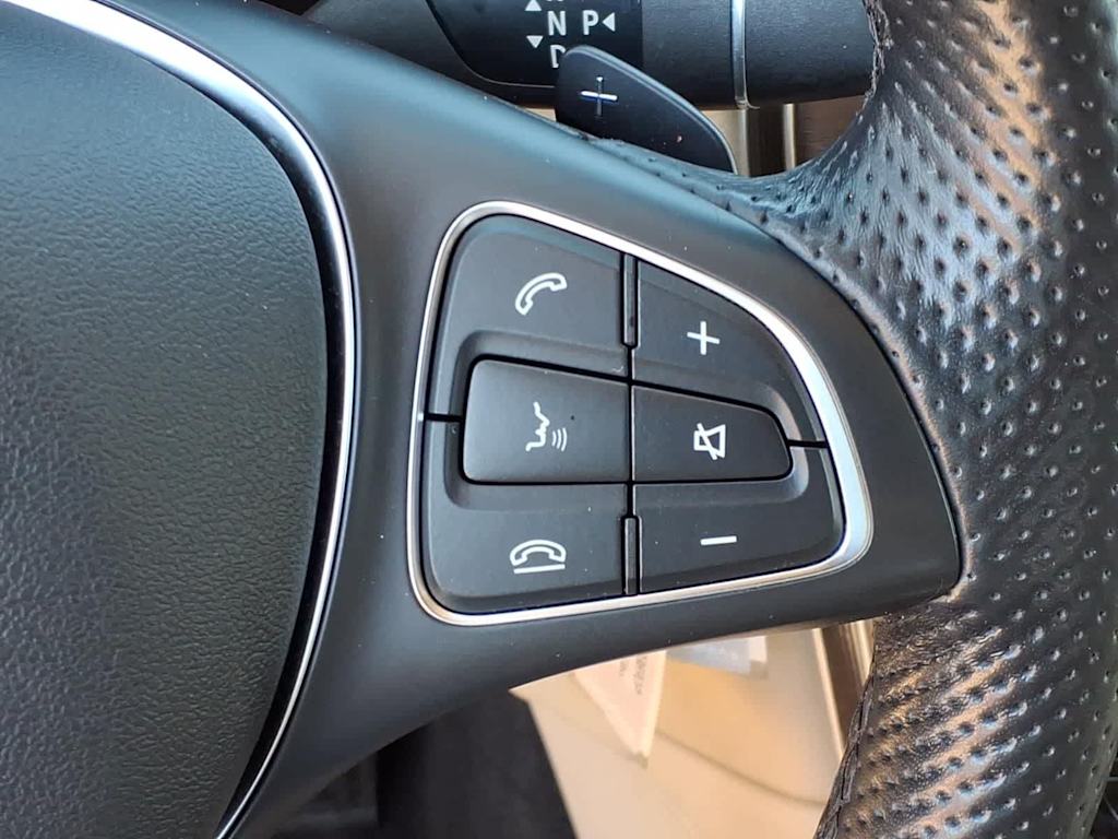 Thumbnail: 2019 Mercedes-Benz GLC - 24