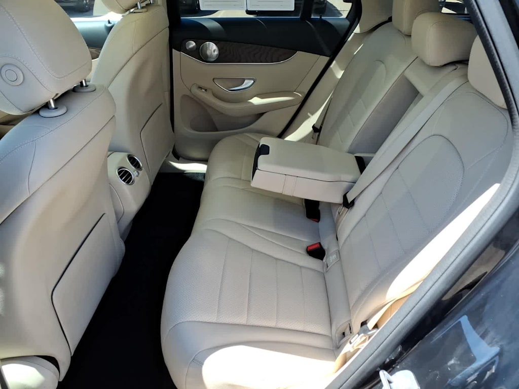 Thumbnail: 2019 Mercedes-Benz GLC - 8