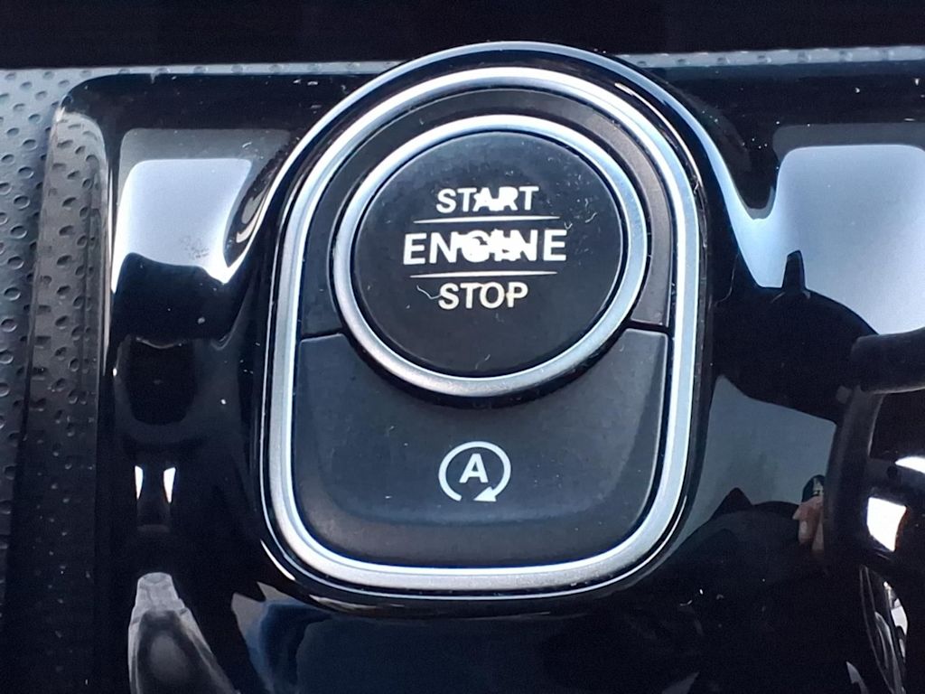 Thumbnail: 2020 Mercedes-Benz CLA - 24