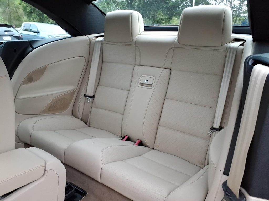 Thumbnail: 2008 Volkswagen Eos - 10
