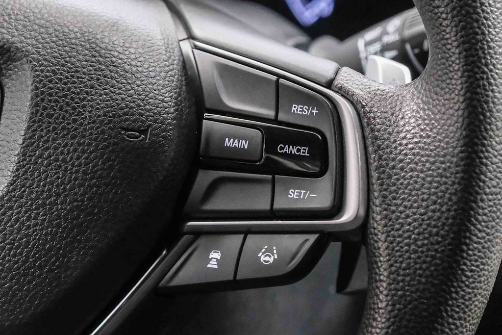 Thumbnail: 2019 Honda Insight - 24