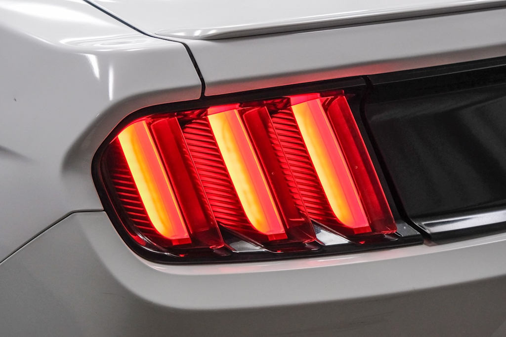 Thumbnail: 2015 Ford Mustang - 17