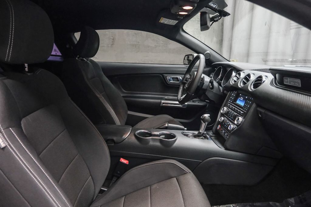 Thumbnail: 2015 Ford Mustang - 8