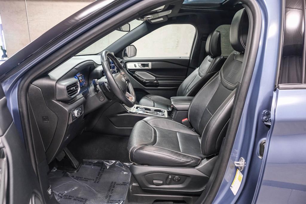 Thumbnail: 2021 Ford Explorer - 12
