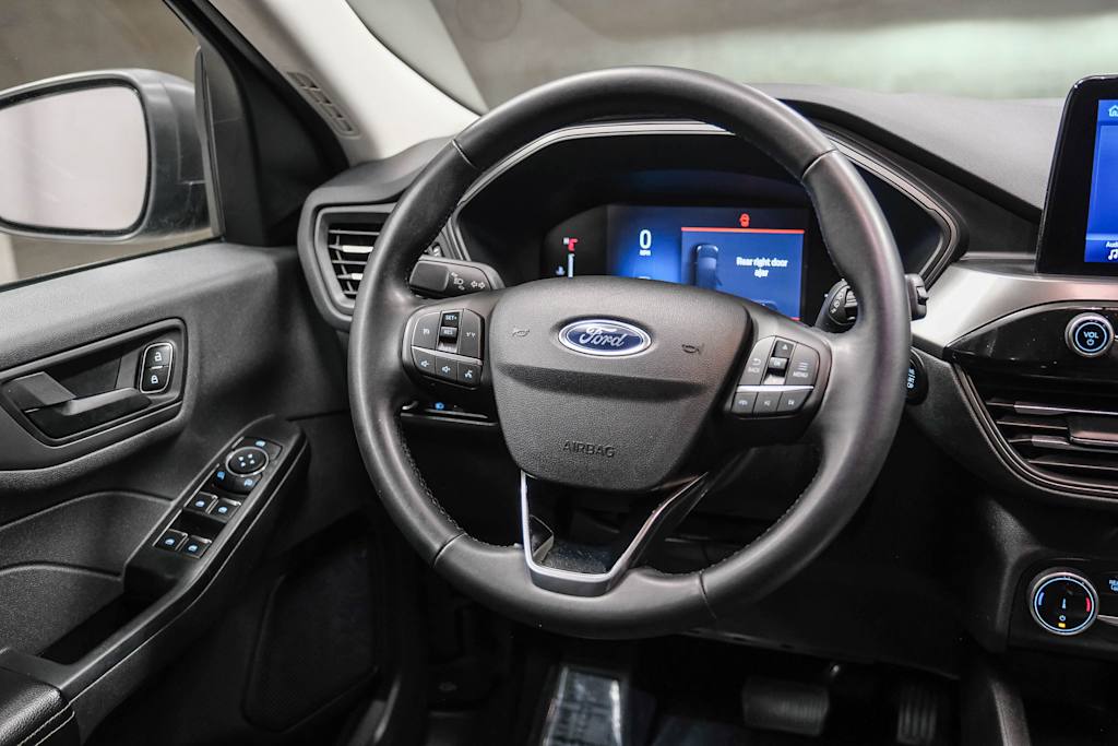 Thumbnail: 2024 Ford Escape - 10