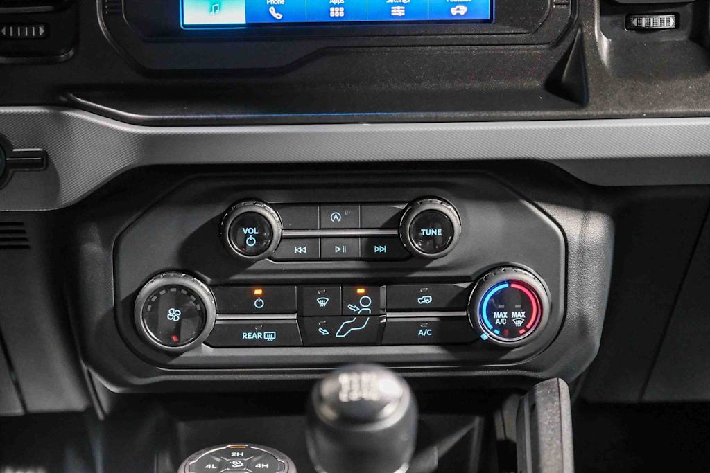 Thumbnail: 2023 Ford Bronco - 22