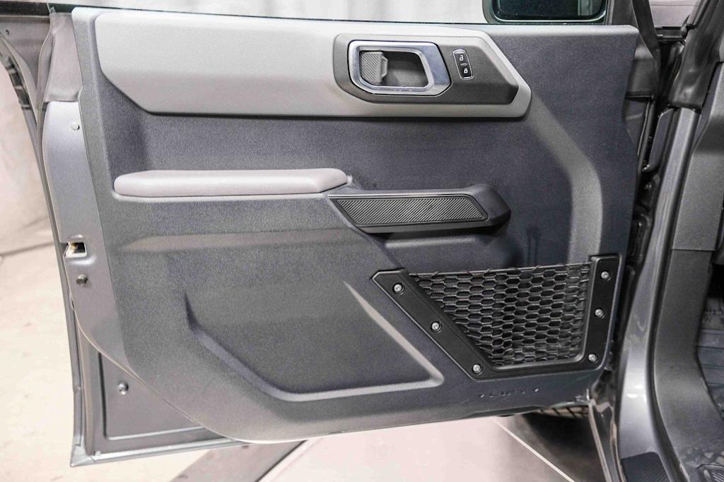 Thumbnail: 2023 Ford Bronco - 25