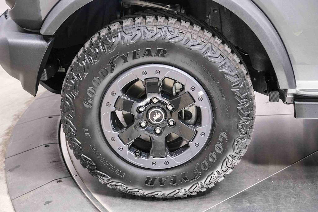 Thumbnail: 2023 Ford Bronco - 20