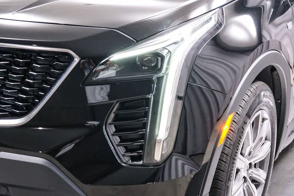 Thumbnail: 2023 Cadillac XT4 - 22