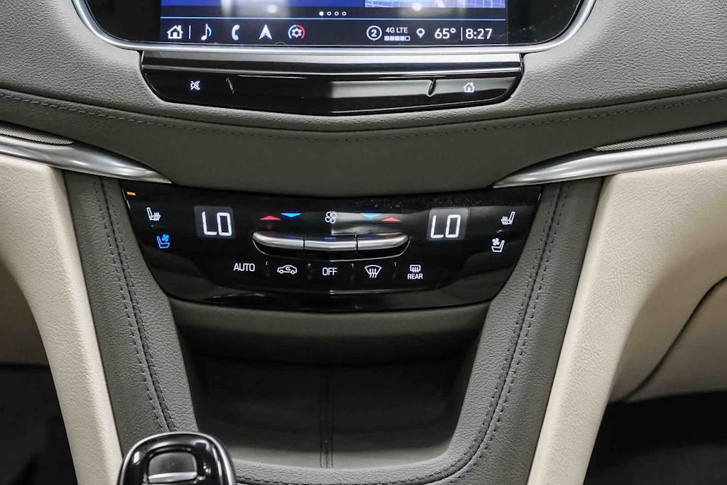 Thumbnail: 2022 Cadillac XT5 - 26