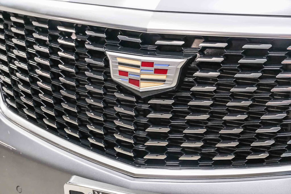 Thumbnail: 2022 Cadillac XT5 - 7