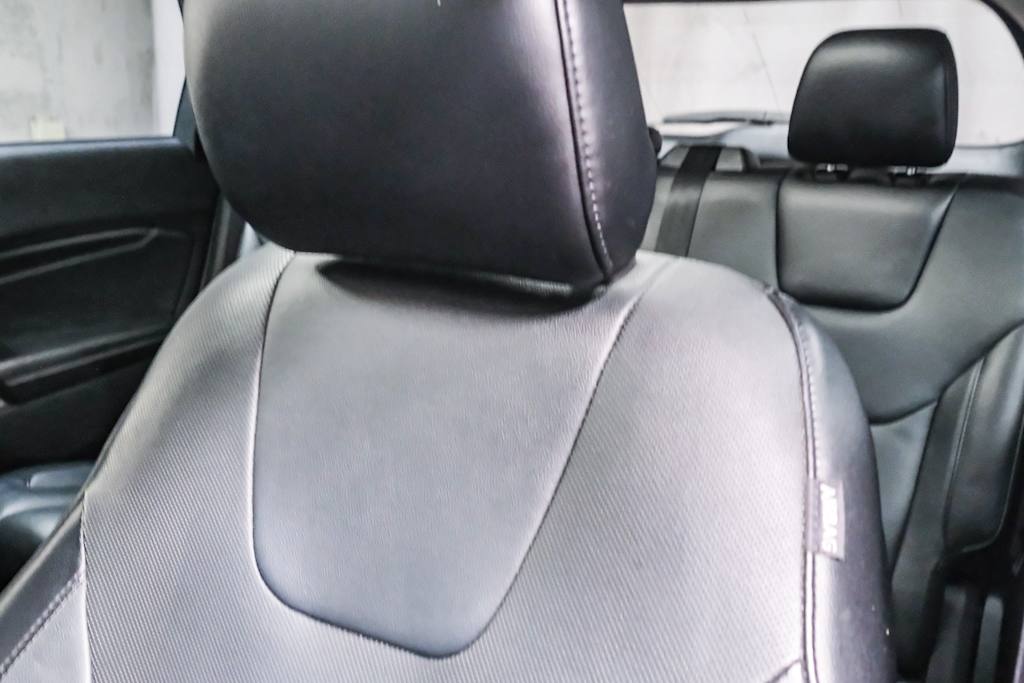 Thumbnail: 2019 Ford Edge - 28