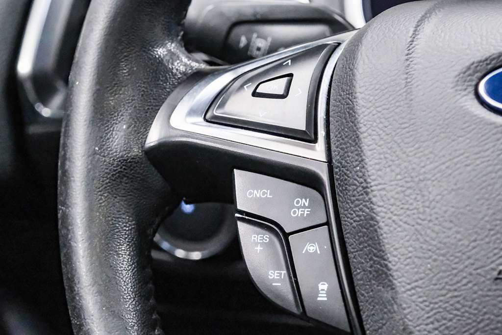 Thumbnail: 2019 Ford Edge - 27