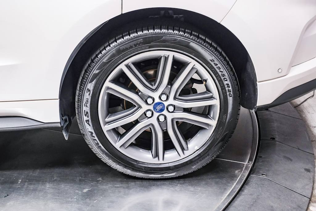 Thumbnail: 2019 Ford Edge - 8
