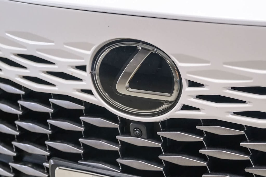 Thumbnail: 2024 Lexus RX - 7