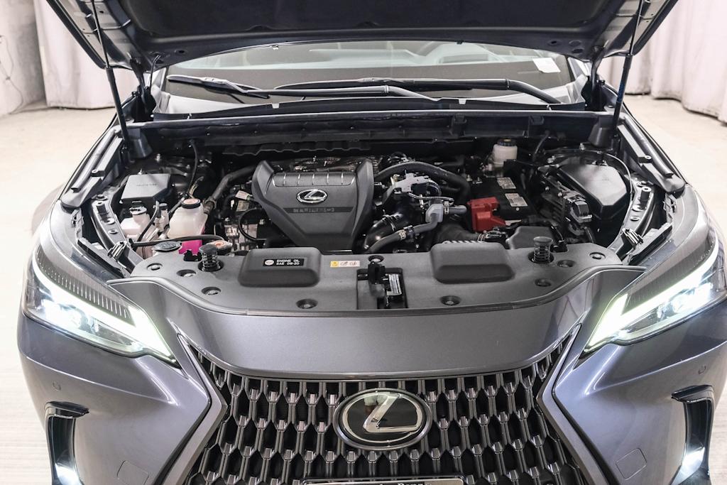 Thumbnail: 2024 Lexus ES - 7