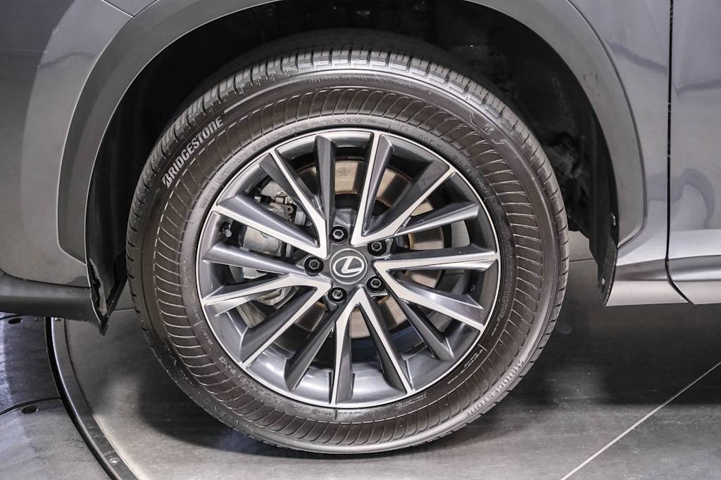 Thumbnail: 2024 Lexus ES - 20