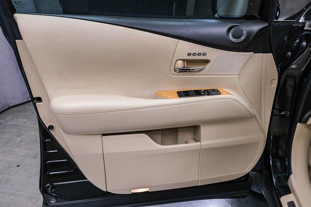 Thumbnail: 2015 Lexus RX - 27