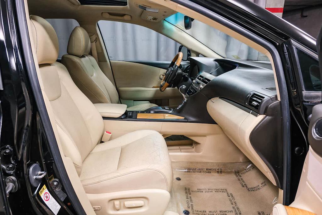 Thumbnail: 2015 Lexus RX - 9