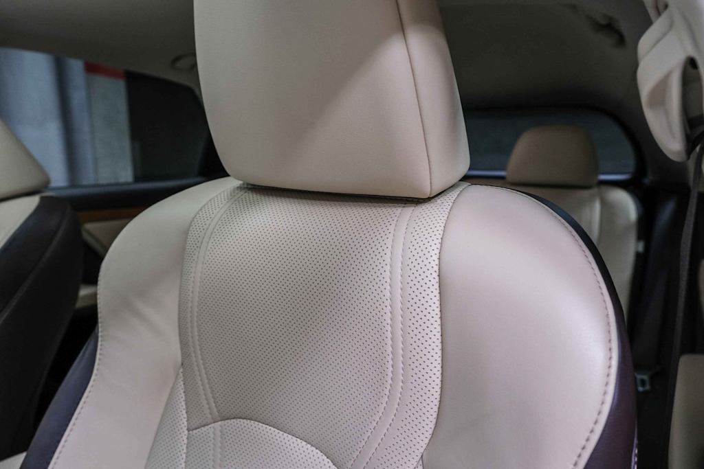 Thumbnail: 2019 Lexus RX - 26