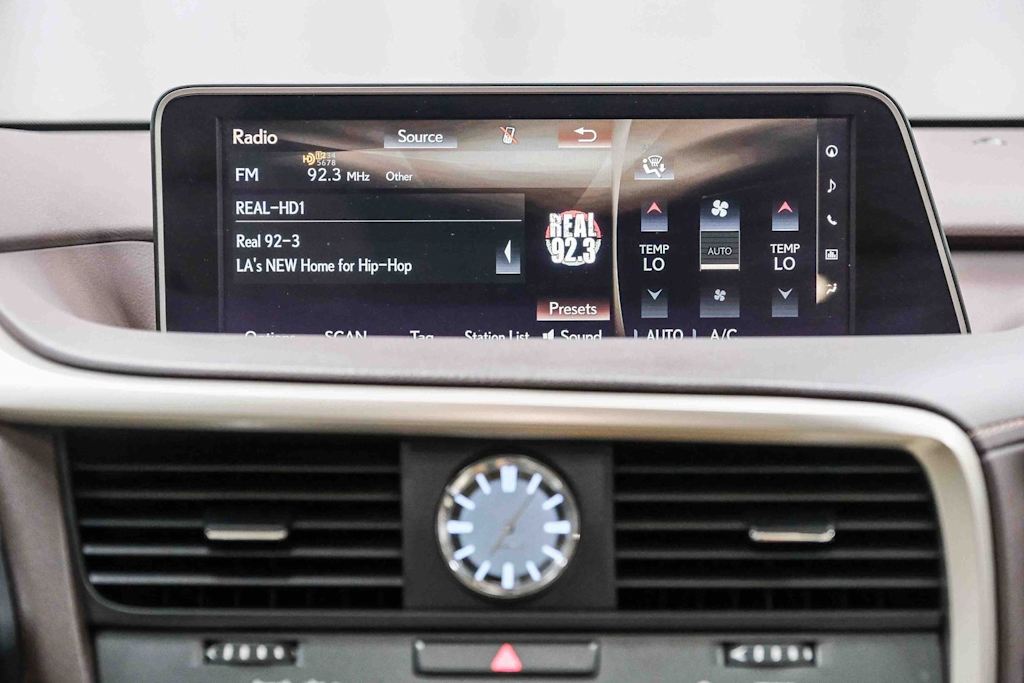 Thumbnail: 2019 Lexus RX - 24