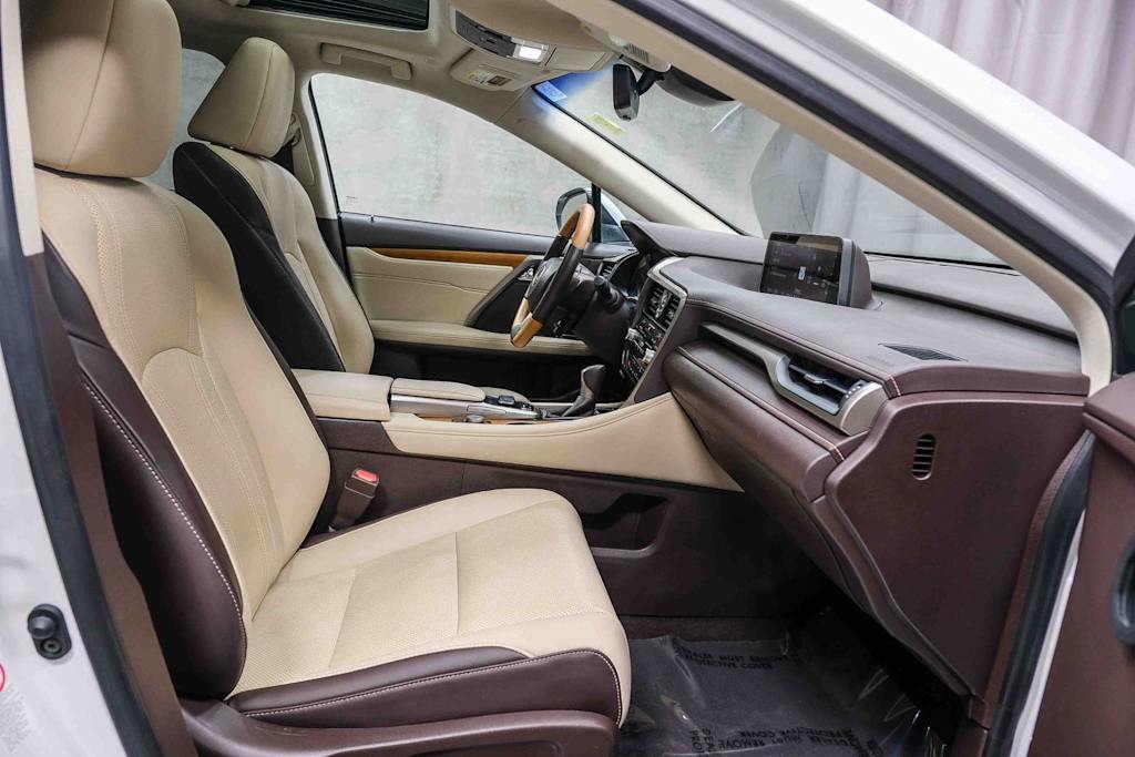 Thumbnail: 2019 Lexus RX - 9