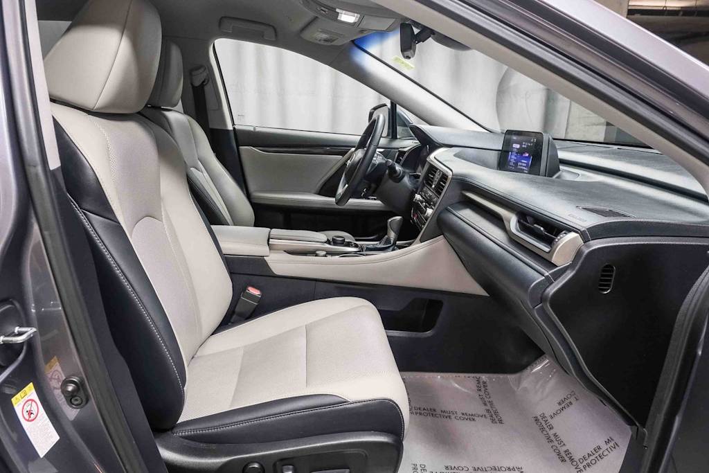Thumbnail: 2017 Lexus RX - 9