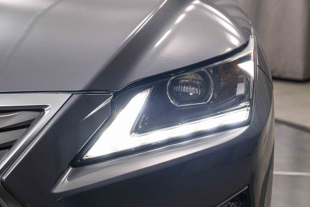 Thumbnail: 2017 Lexus RX - 22