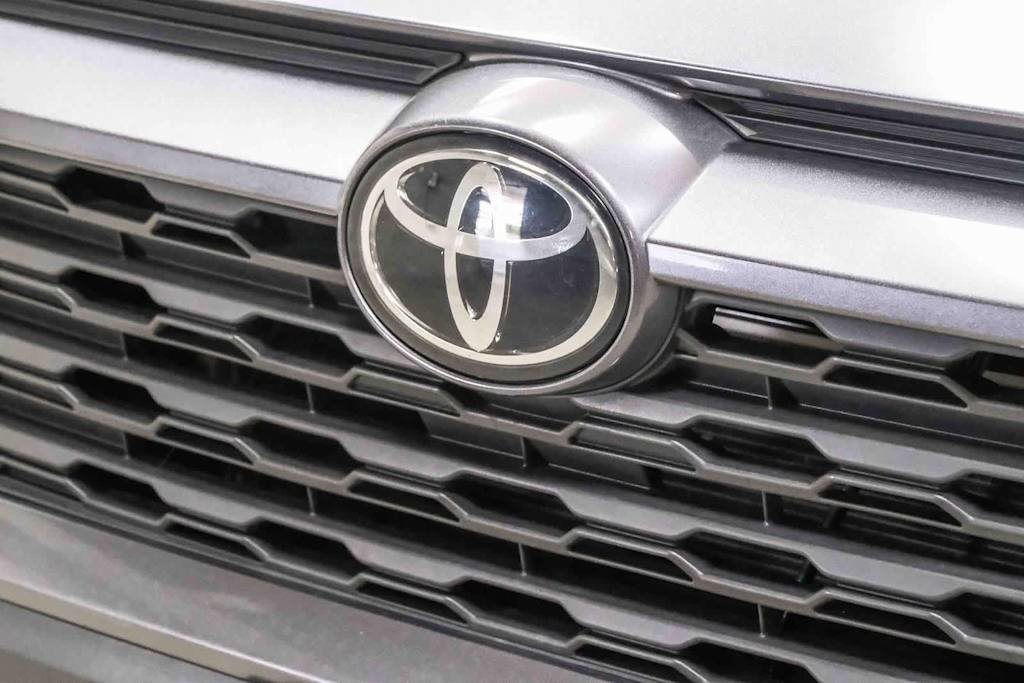 Thumbnail: 2024 Toyota RAV4 - 7