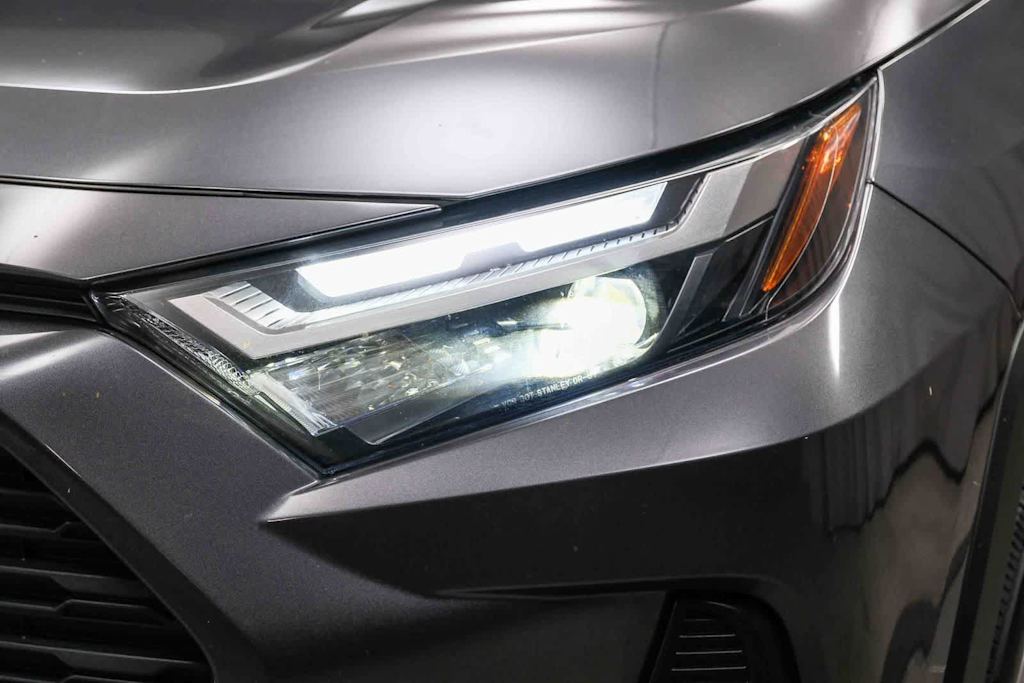 Thumbnail: 2024 Toyota RAV4 - 29