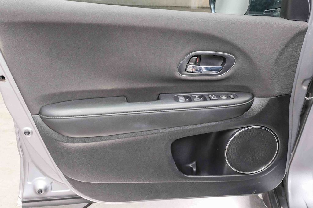 Thumbnail: 2019 Honda HR-V - 30