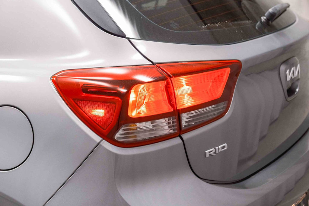 Thumbnail: 2023 Kia Rio - 19