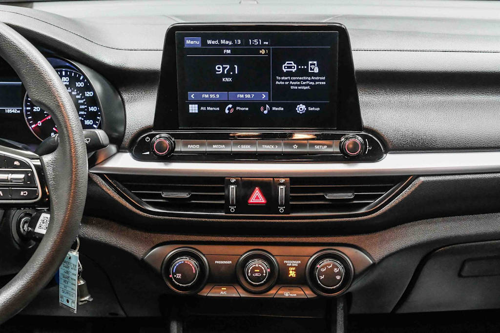 Thumbnail: 2024 Kia Forte - 13
