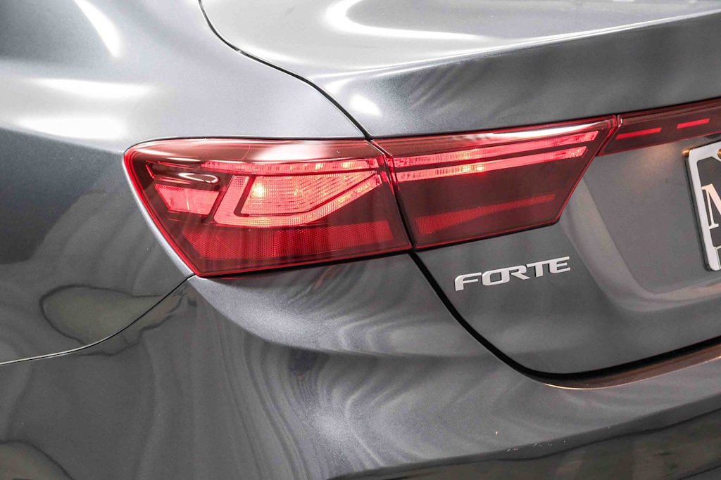 Thumbnail: 2024 Kia Forte - 19